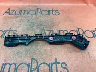 Крепление бампера правое заднее TOYOTA NOAH ZRR80G 52155-28130 1 ракурс