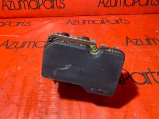 Блок abs TOYOTA NOAH ZRR70G 113040-10170 1 ракурс Блок abs TOYOTA NOAH ZRR70G 113040-10170 1 ракурс
