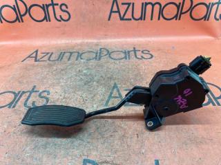 Педаль газа TOYOTA SAI AZK10 4 ракурс