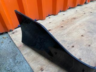 Губа задняя TOYOTA NOAH ZWR90G 52705-zr900 4 ракурс