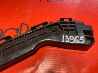 Крепление бампера правое заднее TOYOTA NOAH ZRR80G 52155-28130 4 ракурс