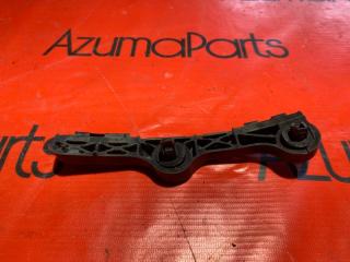 Крепление бампера левое заднее TOYOTA SIENTA NCP81G 52156-52060 3 ракурс