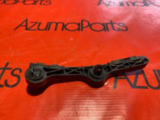 Крепление бампера правое заднее TOYOTA SIENTA NCP81G 52155-52060 3 ракурс
