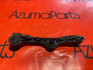 Крепление бампера правое заднее TOYOTA SIENTA NCP81G 52155-52060 3 ракурс
