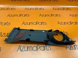 Ободок туманки TOYOTA ESQUIRE ZRR80 52127-28470 5 ракурс