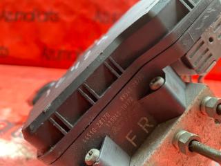 Блок abs TOYOTA NOAH ZRR70G 44510-28170 4 ракурс Блок abs TOYOTA NOAH ZRR70G 44510-28170 4 ракурс