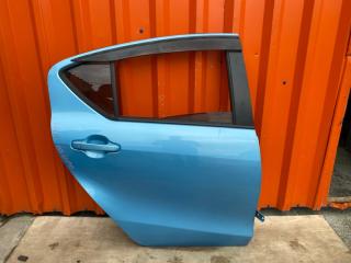 Дверь правая задняя TOYOTA AQUA NHP10 1 ракурс Дверь правая задняя TOYOTA AQUA NHP10 1 ракурс