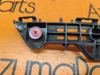 Крепление бампера правое заднее TOYOTA SIENTA NSP170G 52575-52200 3 ракурс