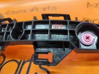 Крепление бампера левое заднее TOYOTA AQUA MXPK10 52576-52230 4 ракурс