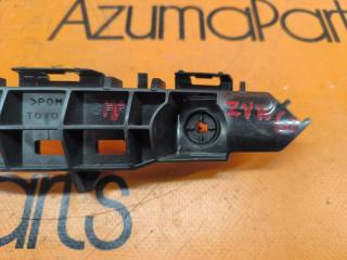 Крепление бампера правое переднее TOYOTA PRIUS MXWH60 52115-47060 2 ракурс