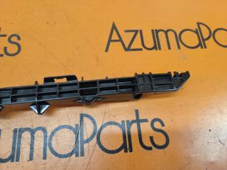 Крепление бампера правое заднее TOYOTA CAMRY AVV50 52575-33121 2 ракурс