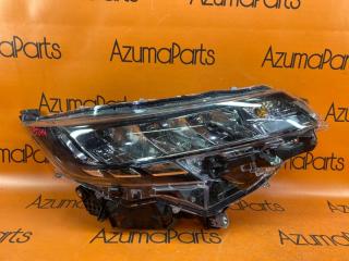 Фара правая TOYOTA NOAH ZWR90G V1-1 1 ракурс