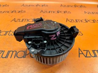Мотор печки TOYOTA VOXY ZRR70G 2 ракурс