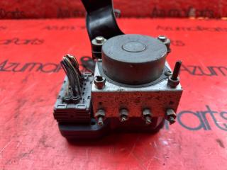 Блок abs TOYOTA NOAH ZRR70G 44510-28160 4 ракурс Блок abs TOYOTA NOAH ZRR70G 44510-28160 4 ракурс