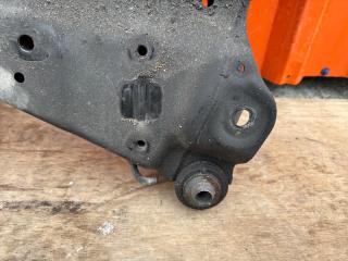 Балка под двс передняя NISSAN TEANA J32 VQ25DE 4 ракурс