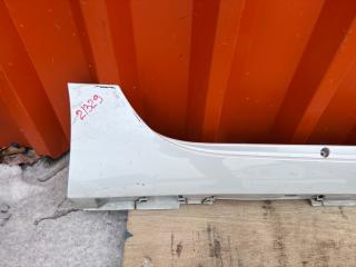 Порог правый TOYOTA AQUA MXPK10 75860-52080 2 ракурс