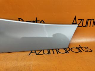 Накладка декоративная правая TOYOTA VOXY MZRA90W 60835-v1010 2 ракурс