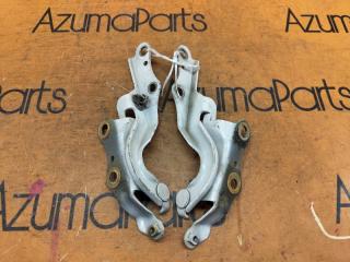 Петля капота TOYOTA SIENTA NCP81G 5 ракурс Петля капота TOYOTA SIENTA NCP81G 5 ракурс