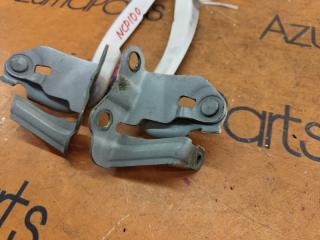 Петля капота TOYOTA RACTIS NCP100 3 ракурс Петля капота TOYOTA RACTIS NCP100 3 ракурс