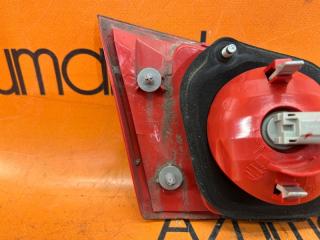Стоп-вставка правая NISSAN BLUEBIRD SYLPHY KG11 132-63823 5 ракурс