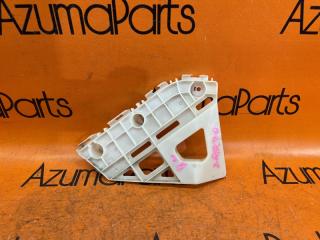 Крепление бампера правое переднее TOYOTA VOXY ZRR70G 52115-28210 1 ракурс