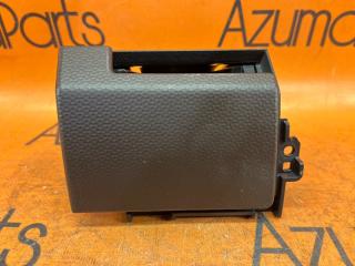 Подстаканник левый передний TOYOTA TANK M910A 55619-b1040 4 ракурс Подстаканник левый передний TOYOTA TANK M910A 55619-b1040 4 ракурс