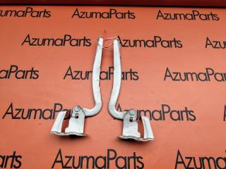Петля капота TOYOTA RACTIS NCP100 1 ракурс Петля капота TOYOTA RACTIS NCP100 1 ракурс
