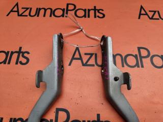 Петля капота TOYOTA SIENTA NCP81G 2 ракурс Петля капота TOYOTA SIENTA NCP81G 2 ракурс