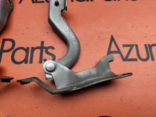 Петля капота TOYOTA SIENTA NCP81G 4 ракурс Петля капота TOYOTA SIENTA NCP81G 4 ракурс