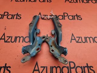 Петля капота TOYOTA SIENTA NCP81G 1 ракурс Петля капота TOYOTA SIENTA NCP81G 1 ракурс