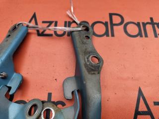 Петля капота TOYOTA SIENTA NCP81G 3 ракурс Петля капота TOYOTA SIENTA NCP81G 3 ракурс