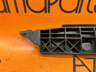 Крепление бампера левое заднее TOYOTA HARRIER MHU38W 52576-48020 2 ракурс