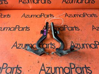 Петля капота TOYOTA SIENTA NCP81G 1 ракурс Петля капота TOYOTA SIENTA NCP81G 1 ракурс