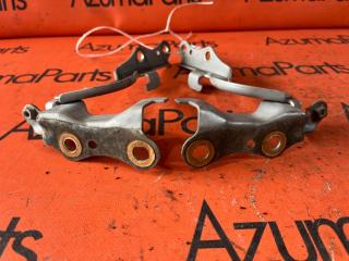 Петля капота TOYOTA SIENTA NCP81G 5 ракурс Петля капота TOYOTA SIENTA NCP81G 5 ракурс