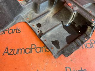 Защита двигателя левая передняя TOYOTA ISIS ZNM10 51442-44050 4 ракурс