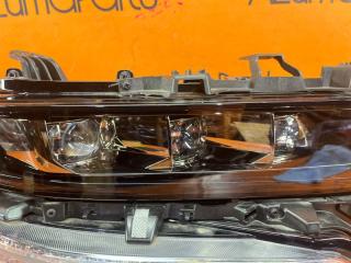 Фара правая TOYOTA VELLFIRE TAHA40W 81110-V2120 3 ракурс