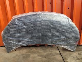 Капот TOYOTA VOXY ZRR70G 1 ракурс Капот TOYOTA VOXY ZRR70G 1 ракурс
