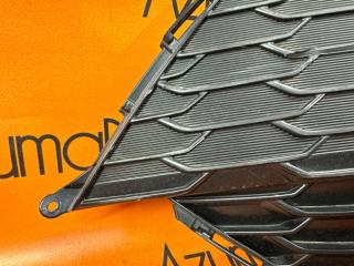Решетка радиатора TOYOTA COROLLA SPORT NRE210 53112-12430 2 ракурс