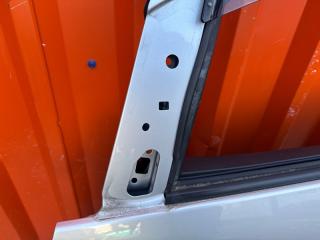 Дверь левая передняя TOYOTA WISH ZNE10G 2 ракурс Дверь левая передняя TOYOTA WISH ZNE10G 2 ракурс