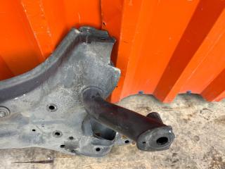 Балка под двс TOYOTA SIENTA NCP81G 1NZFE 4 ракурс