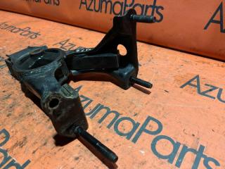 Подушка двигателя задняя TOYOTA CALDINA AZT241W 1AZFSE 2 ракурс