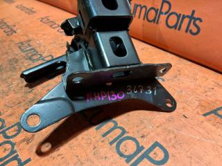 Подушка двигателя левая передняя TOYOTA VITZ NHP130 1NZFXE 3 ракурс