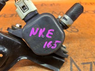 Помпа инвертора TOYOTA COROLLA FIELDER NKE165G 5 ракурс