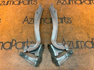 Петля капота TOYOTA RACTIS SCP100 1 ракурс Петля капота TOYOTA RACTIS SCP100 1 ракурс