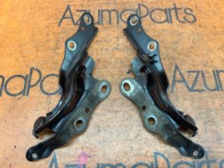 Петля капота TOYOTA SIENTA NCP81G 1 ракурс Петля капота TOYOTA SIENTA NCP81G 1 ракурс