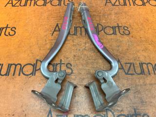 Петля капота TOYOTA RACTIS SCP100 5 ракурс Петля капота TOYOTA RACTIS SCP100 5 ракурс