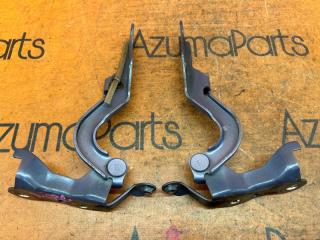 Петля капота TOYOTA SIENTA NCP81G 1 ракурс Петля капота TOYOTA SIENTA NCP81G 1 ракурс