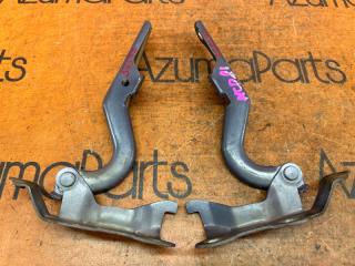 Петля капота TOYOTA SIENTA NCP81G 5 ракурс Петля капота TOYOTA SIENTA NCP81G 5 ракурс