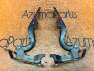 Петля капота TOYOTA SIENTA NCP81G 5 ракурс Петля капота TOYOTA SIENTA NCP81G 5 ракурс