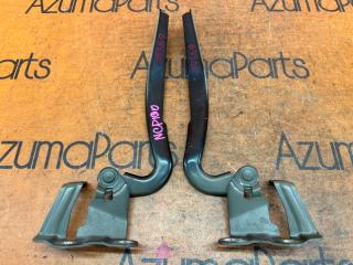 Петля капота TOYOTA RACTIS NCP100 5 ракурс Петля капота TOYOTA RACTIS NCP100 5 ракурс